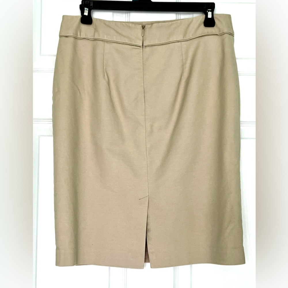 Liz Claiborne Beige Skirt - Picture 2 of 3